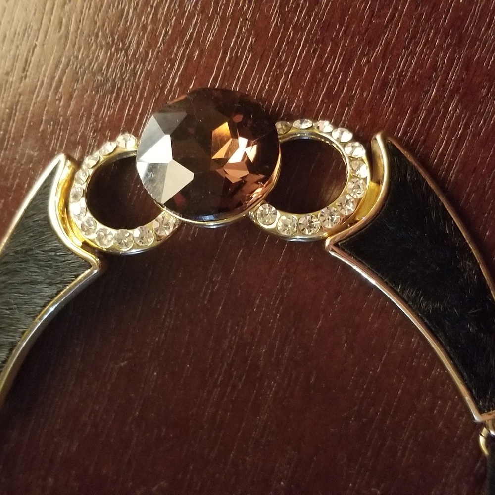 Necklace - Picture 2 of 2